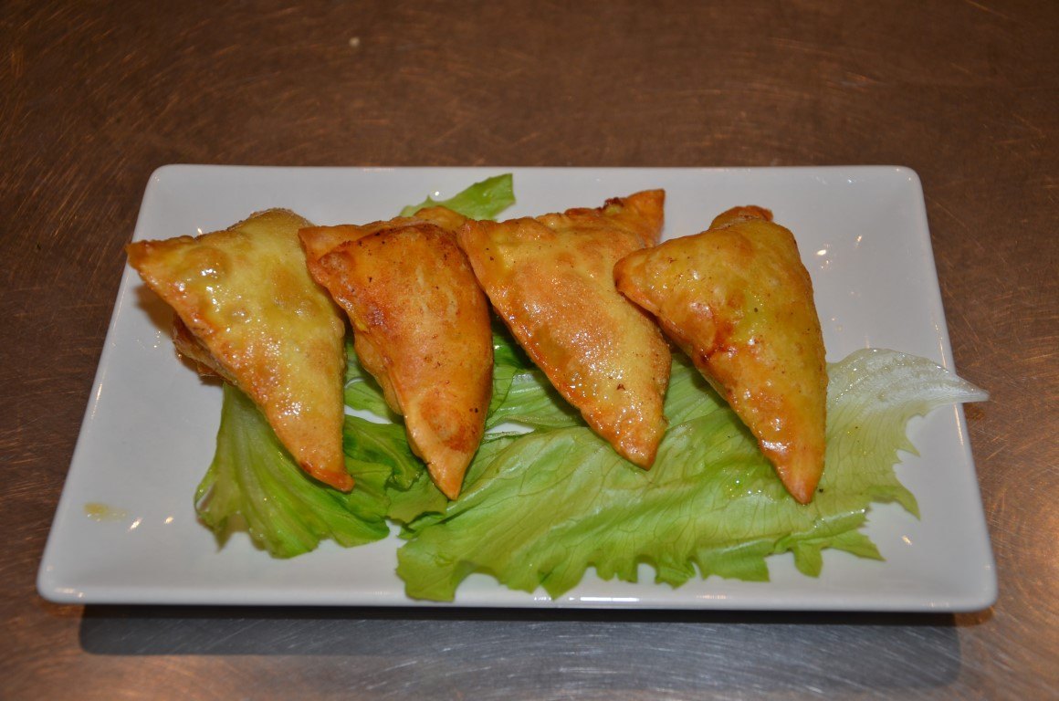 Samosa de pollo al curry